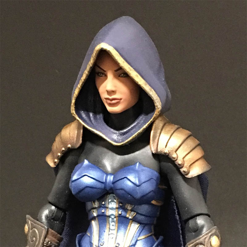 Ravaena Mythic Legions figure